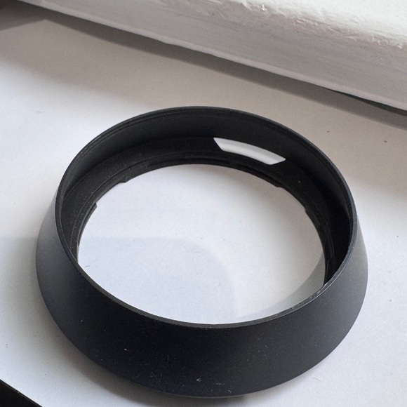 📸 Innovative Mamiya G 75mm f/3.5L Black Lens Hood – Vintage Camera Gear📸 - Picture 12 of 13